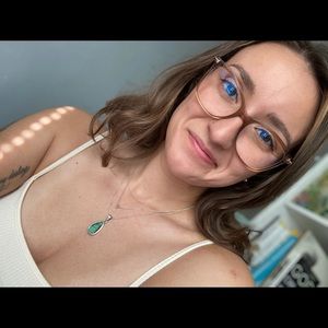 Meet your Posher, Ariel